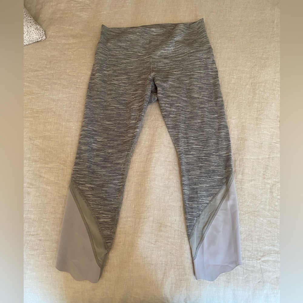 Lululemon Luon Scalloped & Mesh Legging